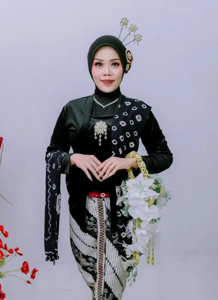 cropped_image_1789741198311